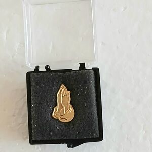 Praying Hands Lapel Pin